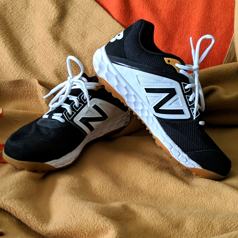 EUC New Balance men's sz 10.5